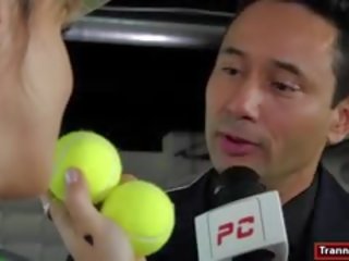 Vollbusig ts tennisplayer lena kelly videos sie fähigkeiten mit eier